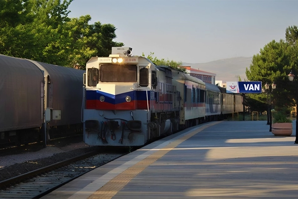 Van Tahran tren seferleri başlıyor